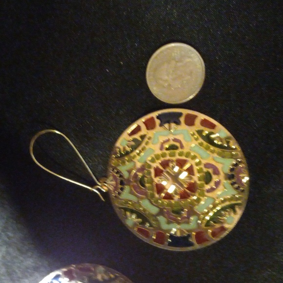 Bundle Of 3 sets of dangle earrings.1 stainglass.1hoops.1 chandelier dangles. - Picture 6 of 8